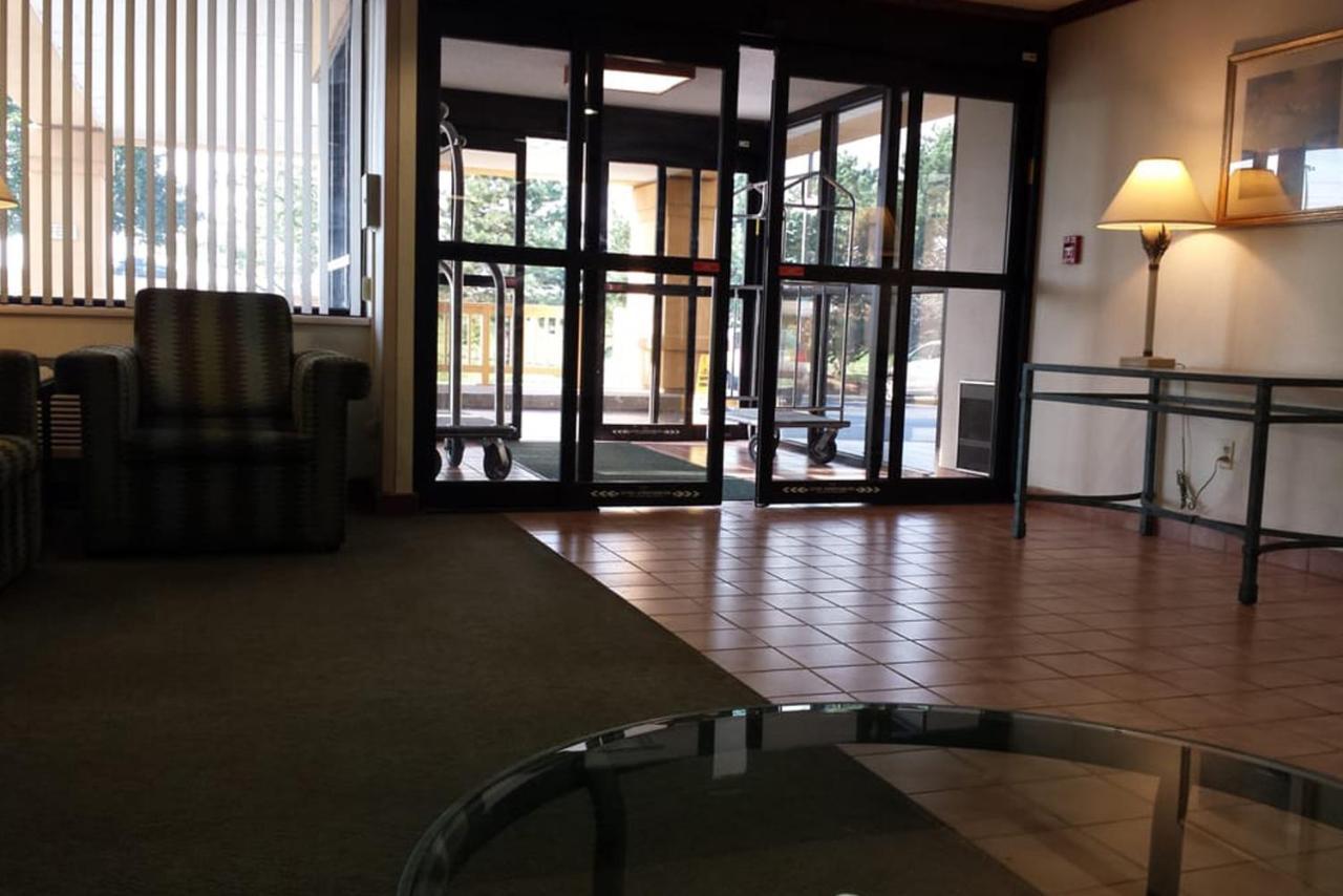 Norwood Inn & Suites Indianapolis East Post Drive Ngoại thất bức ảnh